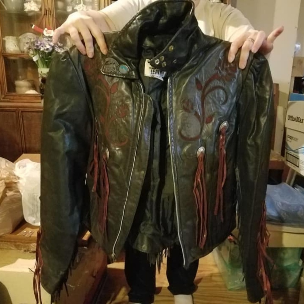 Womens floral leather jacket, vest & chaps set